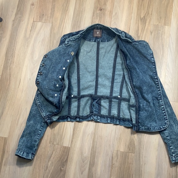 Relist 3/22❌ Forever 21 military vibe denim jean jacket size S - Picture 11 of 17